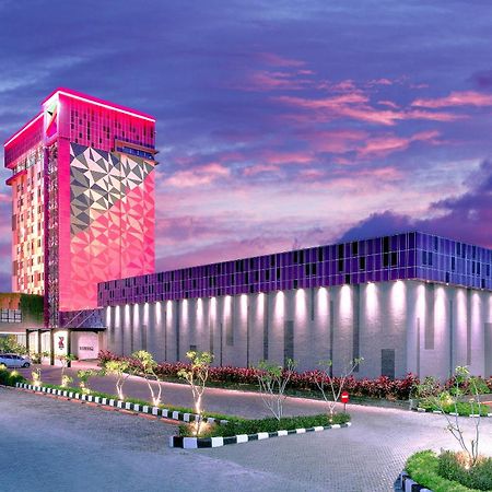 The Zuri Dumai Hotell Eksteriør bilde