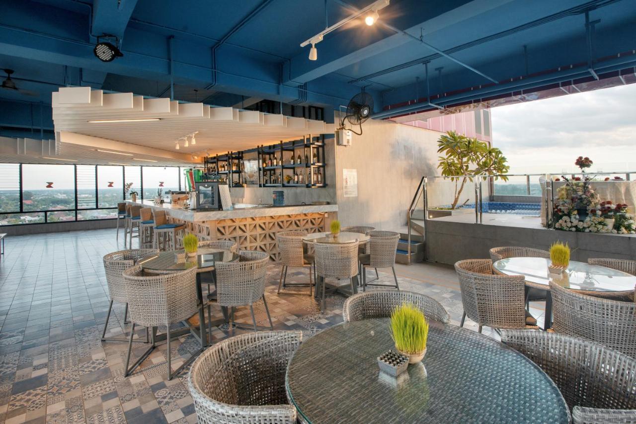 The Zuri Dumai Hotell Eksteriør bilde